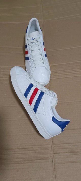 Zapatillas Adidas Blancas y Azules