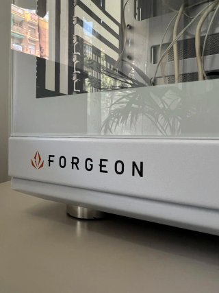 Caja PC Forgeon Kyber ARGB + Controladora ARGB