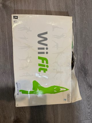 Nintendo Wii con Wii Fit y accesorios y juegos