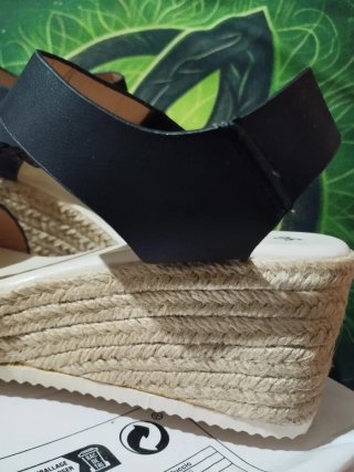 Sandalias negras Nuevas Talla 36