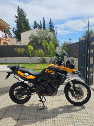 BMW F800GS