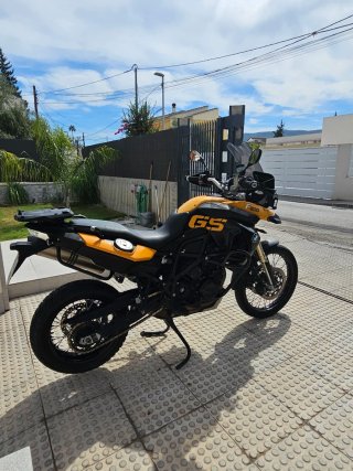 BMW F800GS