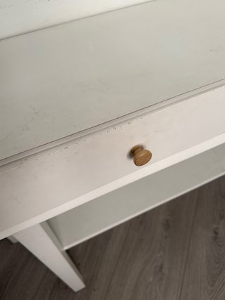 Mueble recibidor blanco con 2 cajones