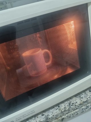 Microondas Sanyo 800W / Grill 1000W