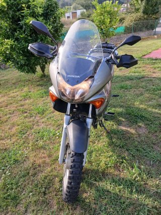 Honda Varadero 125cc Aventura Gris
