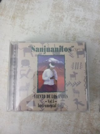 5 CDs Compilatorios Latinos Variados