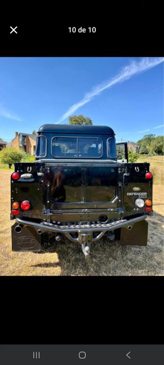 Land Rover Defender 2003