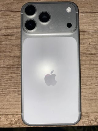 iPhone 17 Pro Max - Salud Batería 100%