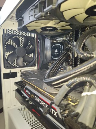 PC Gaming i7-9700K RTX 2080 Ti 32GB RAM