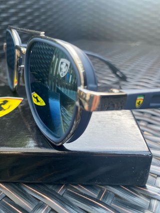 Gafas Ray-Ban Scuderia Ferrari Edición Limitada