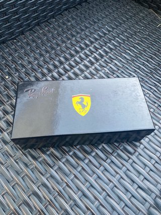 Gafas Ray-Ban Scuderia Ferrari Edición Limitada