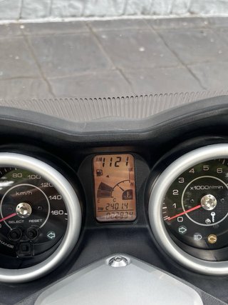 Maxi Scooter 250cc Blanca