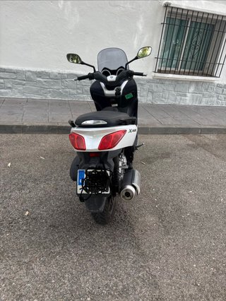 Maxi Scooter 250cc Blanca