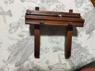 Cepillo acanalador antiguo carpintería madera