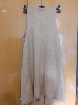 CHALECO LARGO DE PUNTO MUJER STRADIVARIUS TALLA S