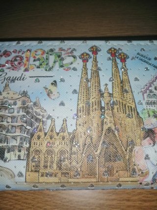 Monedero Barcelona Gaudí Nuevo