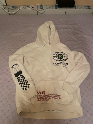 Sudadera beige con estampados CTRL Z VHS