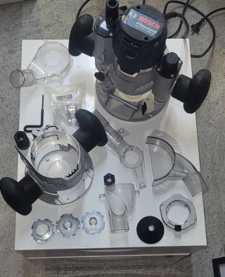 Fresadora Bosch GMF 1600 CE + kit FSN 800