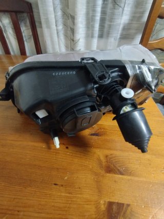 Faro Dacia Logan 2008 al 2013 Delantero derecho.