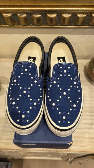 Vans LX Classic Slip-On 98 Perla Talla 40