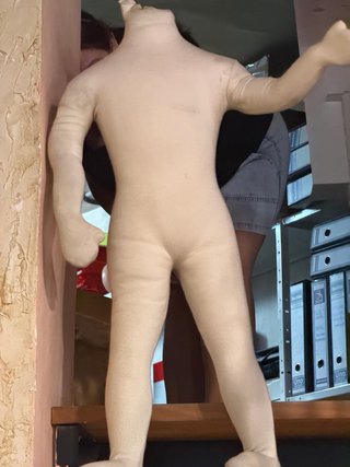 Maniquí infantil beige