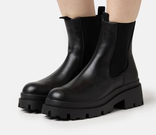 Botines Negros marca Even&Odd talla 45