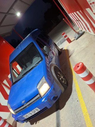 Ford Tourneo Connect 2005