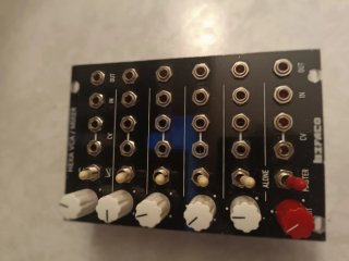 BEFACO Eurorack VCA/MIXER Módulo