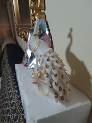 Pavo Real Blanco Decorativo 25cm alto 25cm largo