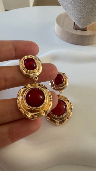 Orecchini pendenti rosso bordeaux donna