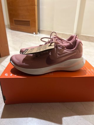 Nike Revolution 7 Talla 38 Rosa