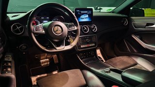 MERCEDES A200 AMG