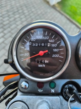 Suzuki GS 500 - Azul y Blanco