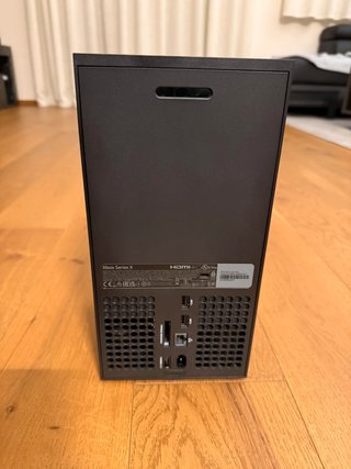 Console Xbox series X + 1 joystick