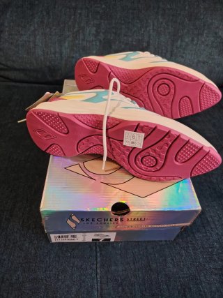 Skechers Street x Ashley Park Talla 37 Nuevas
