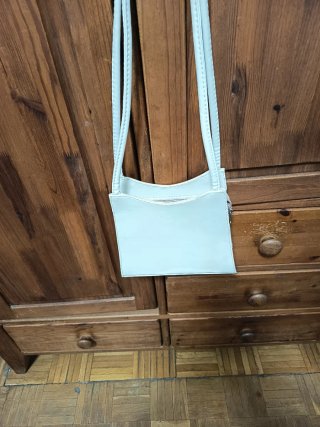 Bolso de mano blanco