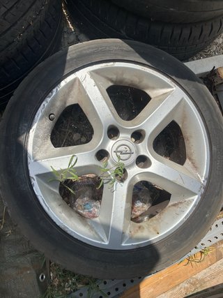 Llanta Opel Astra 17 pulgadas