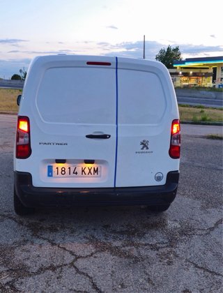 Peugeot Partner 1.5 BlueHDi 100 CV Pro Standard 20