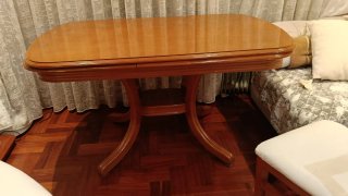 Mesa comedor y regalo 4 sillas madera