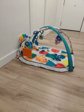 Gimnasio Manta Bebé. Baby Einstein. Piano incorpor