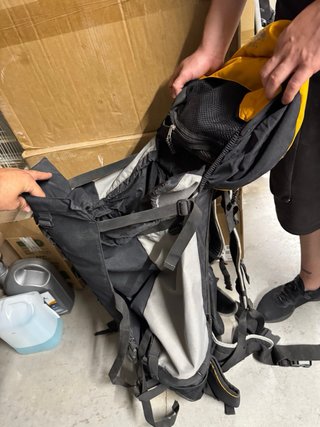 Mochila Longway 80L Senderismo Negra y Amarilla