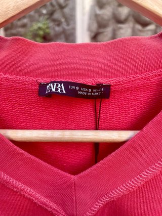 Camiseta sin mangas de Zara