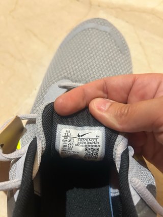Nike Revolution siete Talla 45.5 Nuevas