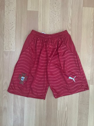 Equipamento Criança Portugal Ronaldo