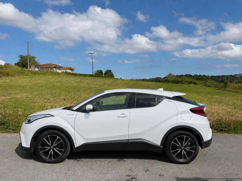Toyota C-HR 2018, foto 4