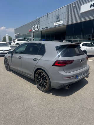 Volkswagen Golf 2023 GTi por 427€/mes