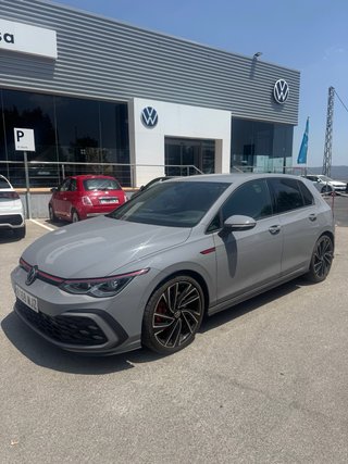 Volkswagen Golf 2023 GTi por 427€/mes