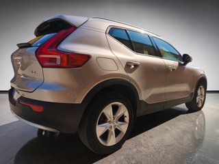 VOLVO XC40 2.0 B3 G Core Auto