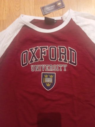 Camiseta Oxford University Manga Larga
