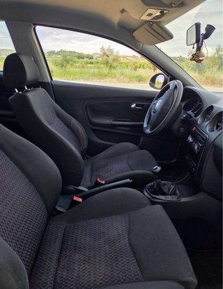 SEAT Ibiza 2004